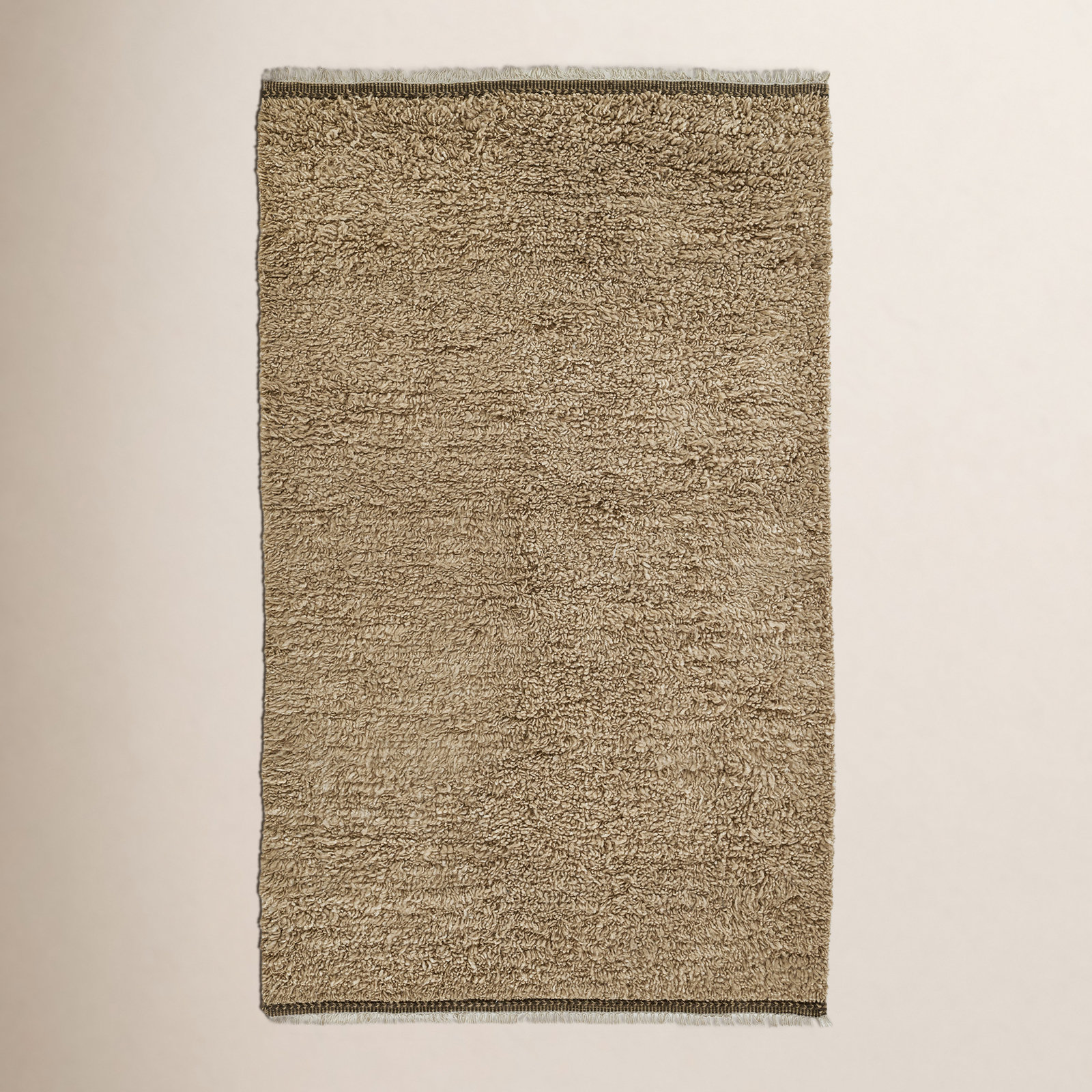 Auckland Handmade Wool Brown Rug, Rectangle 5' x 8'