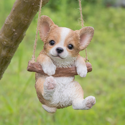 Statue de chiot chihuahua suspendu