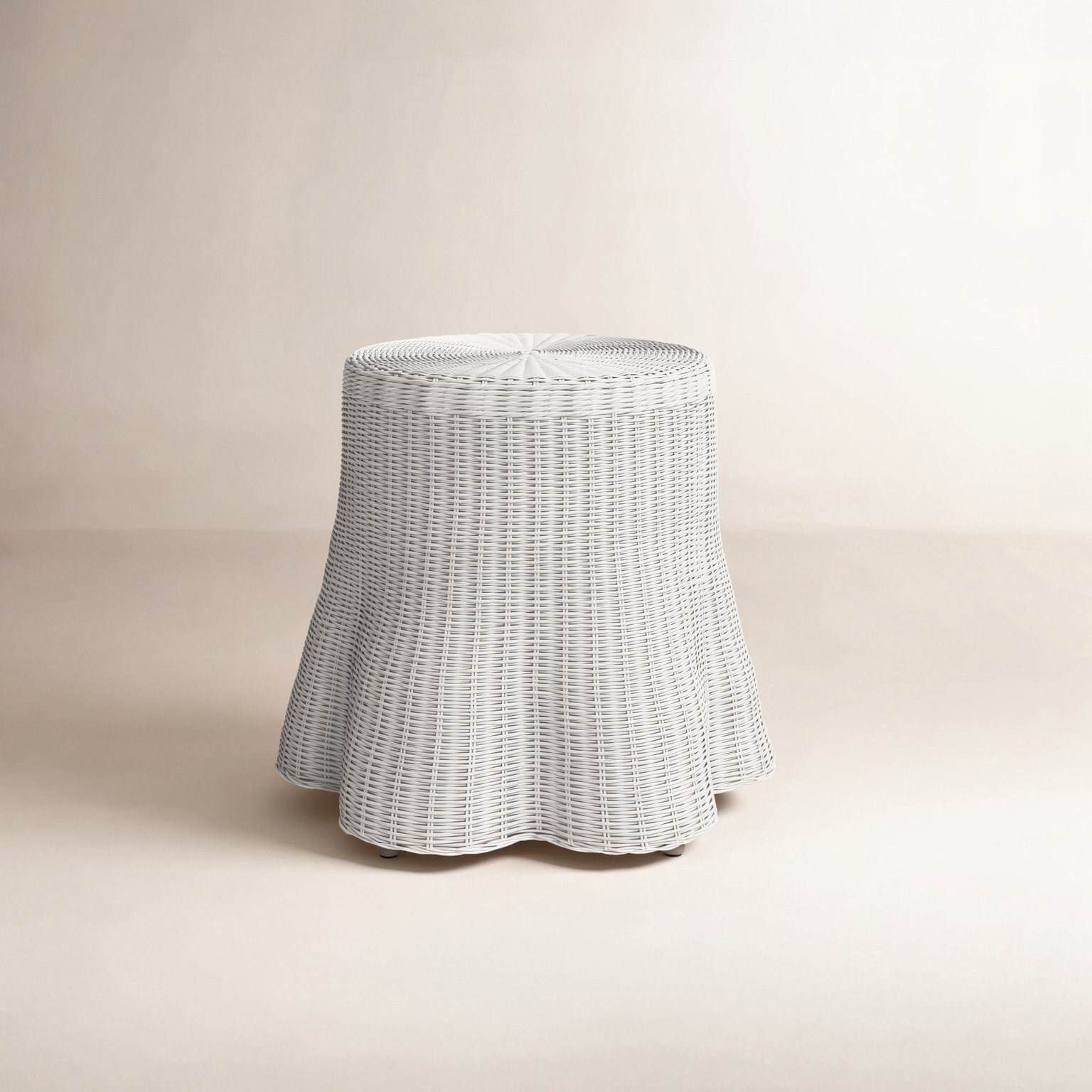 Cabo 24" Rattan End Table, White