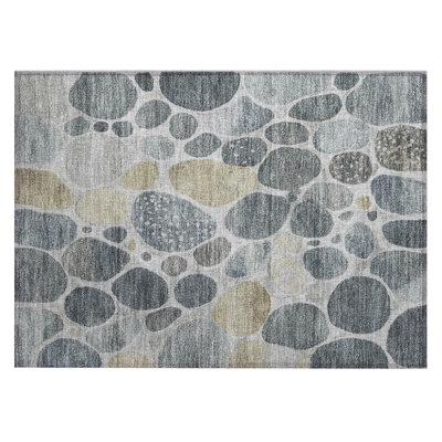 Machine Washable Indoor/Outdoor Xhevrie Pewter Rug