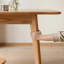 Table de salle à manger extensible en chêne massif naturel avec pieds en diagonale et table télescopique avec glissière en métal, pour 6 à 8 personnes en bois (couleur claire)