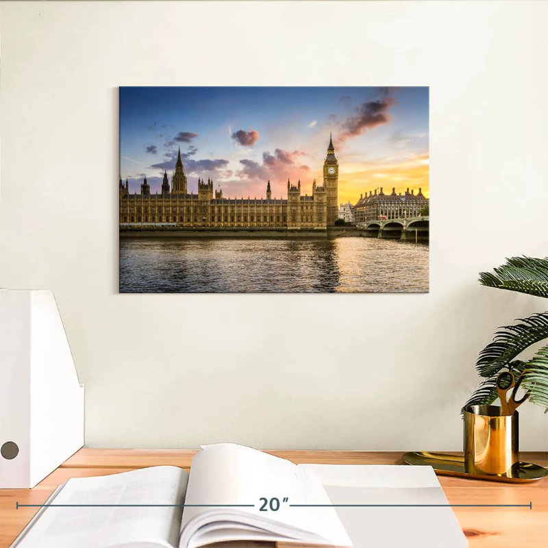Marchelle Big Ben contre le coucher du soleil, H 8 po x l 12 po