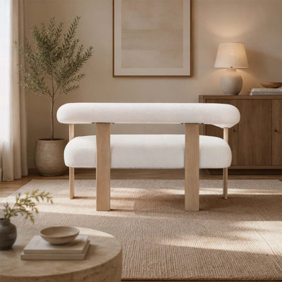 Canapé à deux places ergonomique avec accoudoirs bouclés et design incurvé, idéal pour les petits espaces et les décors modernes, fini beige et naturel
