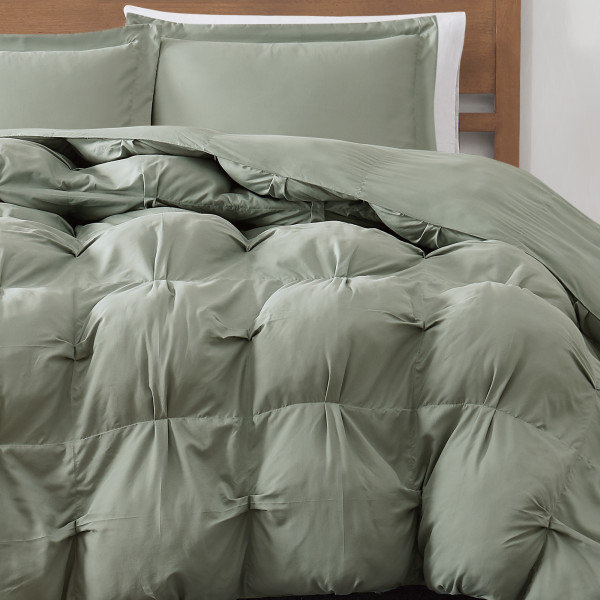 Truly Soft Cloud Puffer Comforter Set – Overfilled, Soft Microfiber, Green, King Comforter + 2 Standard Sham