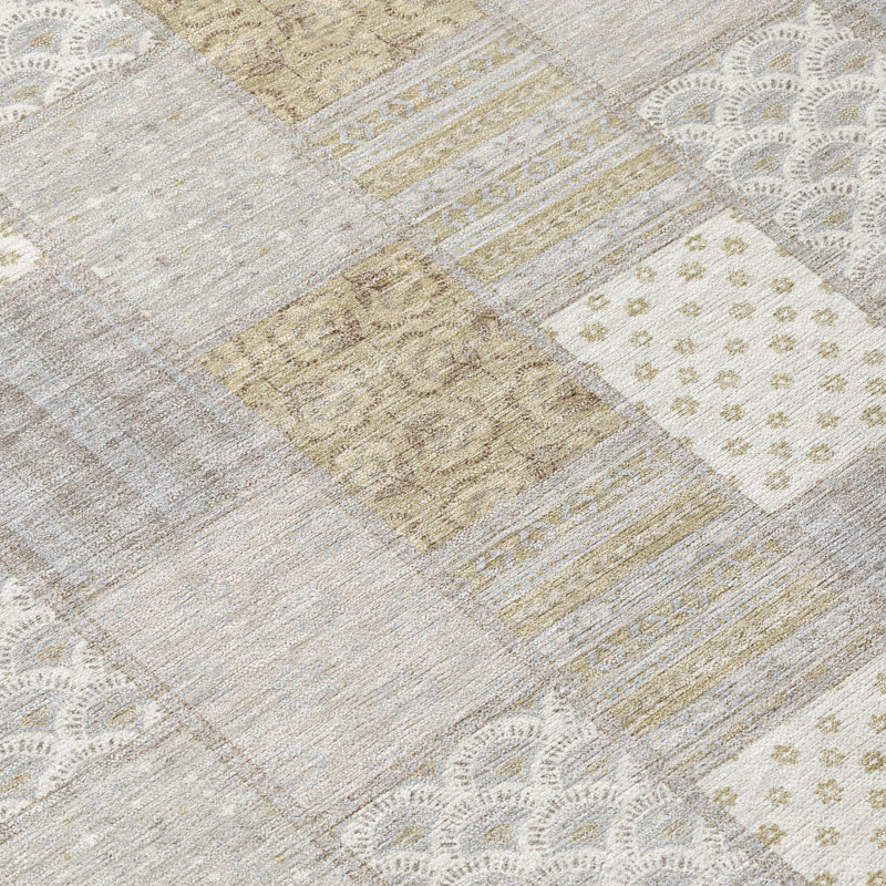 Machine Washable Indoor/Outdoor Chantille ACN2923 Americana Rug, Ivory, 2'6" x 3'10"