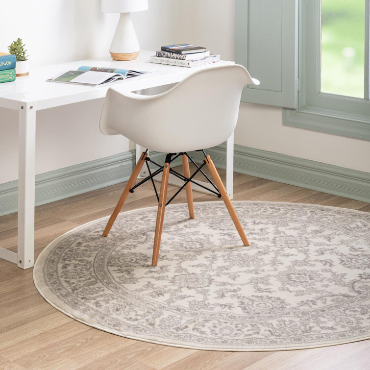 Hillyer Floral Indoor Rug