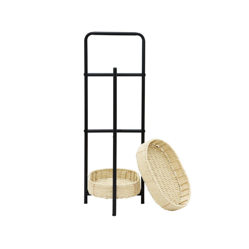 3 tables d'appoint tissées à la main avec structure en métal et rangement amovible, pour l'organisation des collations dans la cuisine de la chambre à coucher