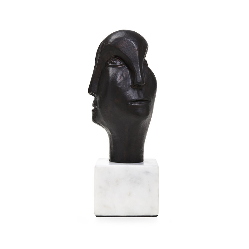 Gemma Bust
