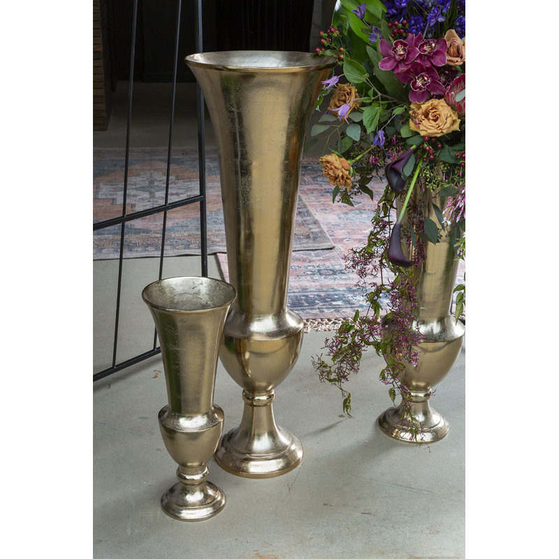 Fleisig Handmade Metal Table Vase