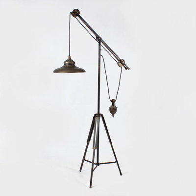 Lampe trépied 69 po Weybright