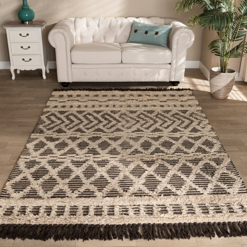 Conya Wool Geometric Indoor Rug