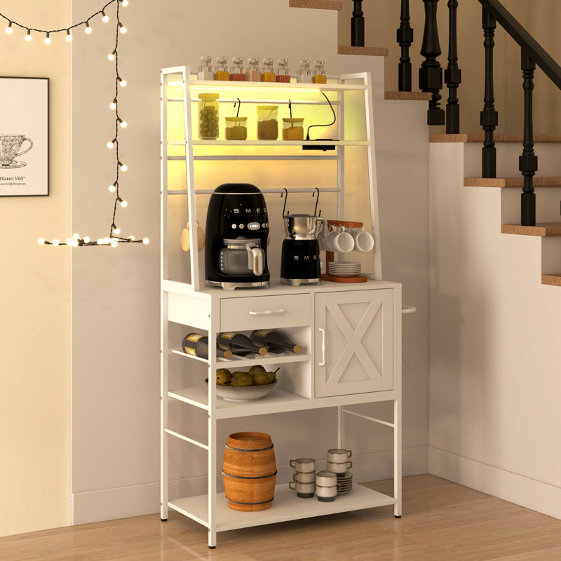 Étagère de boulanger moderne avec prise de courant et lumières DEL, bar à café avec tablettes de rangement, support à micro-ondes industriel avec porte-bouteilles de vin