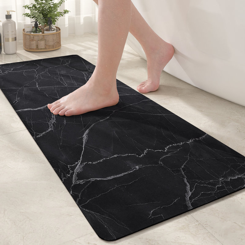 Tapis pour salle de bain, L 17 po x L 43 po, Noir