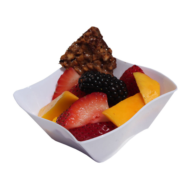 Restaurantware-3.3 x 3.3 x 1.4 Inch Dessert Plates, 100 Small Cocktail Plates - Square, Wavy Edges, White Plastic Disposable Appetizer Plates, Holds Entrees, For Wedding, Or Birthday Parties