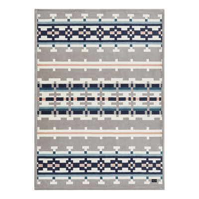 SANDHILLS PRINTED PLUSH THROW TAN