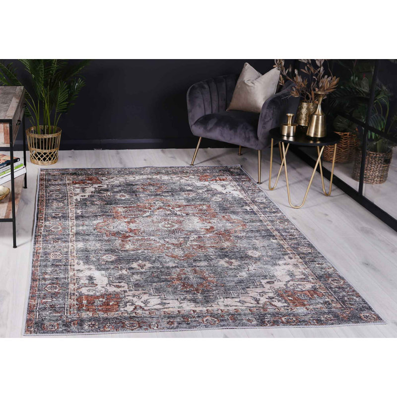 Tapis doré délavé à motif de lapins gris délavé, Rectangle 5 pi 2 po x 7 pi 6 po