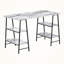Bureau d'ordinateur à 4 tiroirs à finition blanche avec pieds en métal noir H 29,75 po x l 47,01 po x P 23,55 po