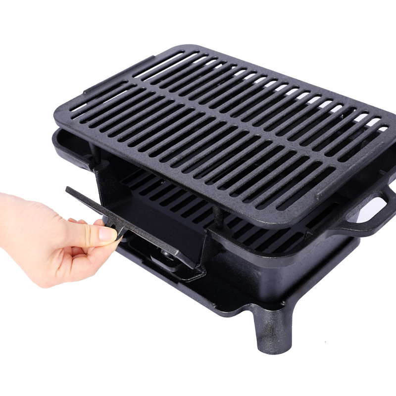 Barbecue portatif en fonte - polyvalent pour différents aliments, camping idéal et pique-nique, rétention de la chaleur, expériences culinaires en plein air