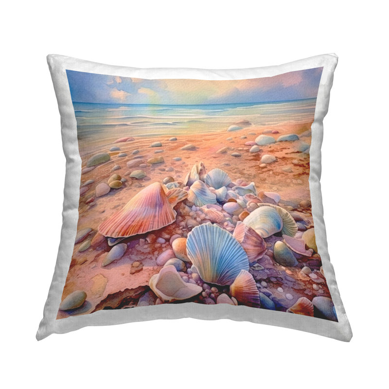 Coussin décoratif imprimé Shells on Beach Shore par Ryley Gray