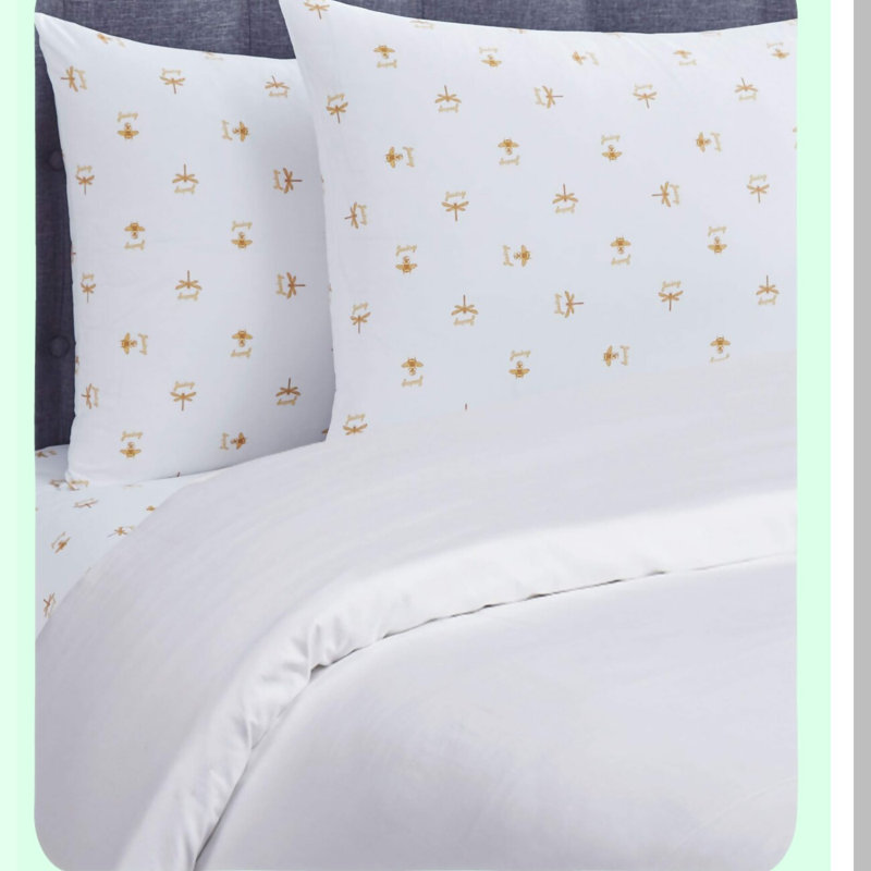 Queen Bee Luxe Bedding Set - Twin Size 3 Piece Sheet Set with Deep Pockets, Wrinkle Resistant & Anti Pilling Technology in Gold Design