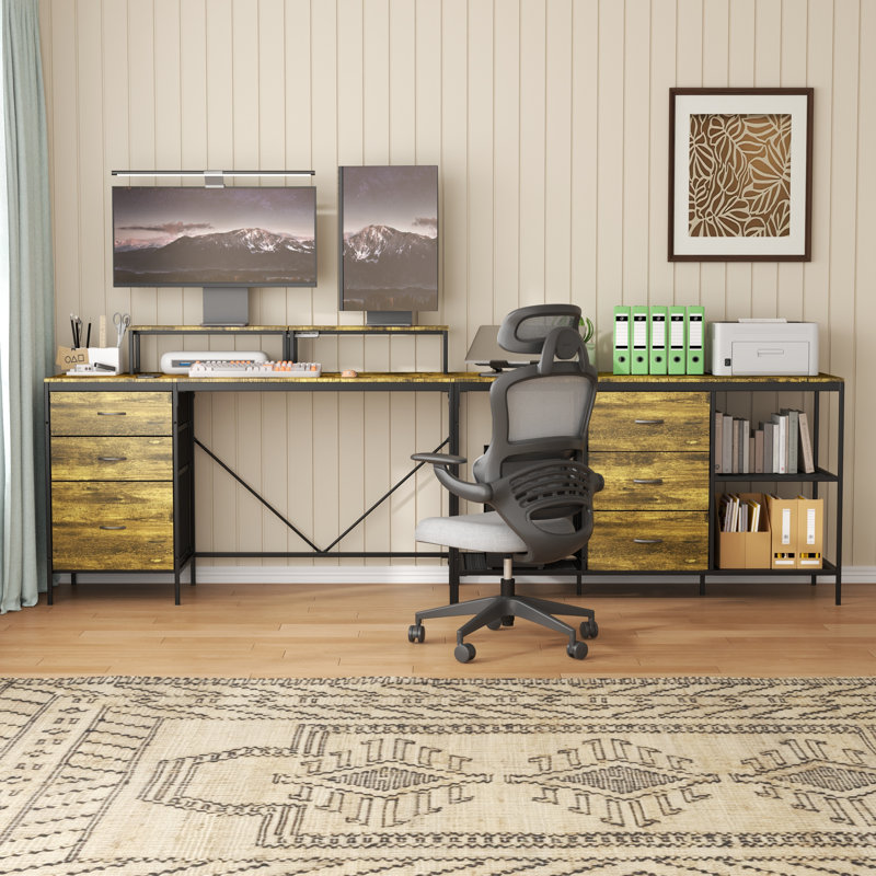 Bureau en L 114 po avec prises de courant et USB-C, bureau d'ordinateur de coin industriel avec tiroirs, grand bureau de jeu en L brun rustique