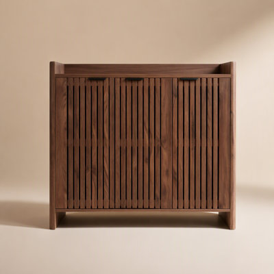 Armoire de rangement pour chaussures moderne en bois avec portes à lattes respirantes et tablette supérieure pour les espaces de vie organisés