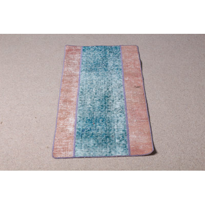 Tapis turc vintage tissé à la main en bleu pour une entrée artistique ou n'importe quelle pièce de votre maison