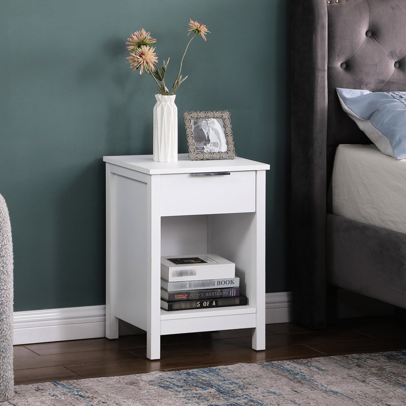 Table d'appoint rétro blanche à 3 pieds avec tiroir et tablette pour chambre à coucher, grand espace de rangement, montage rapide, table de chevet pratique avec tiroir, idéale pour la chambre ou le salon, spacieuse et facile à installer.