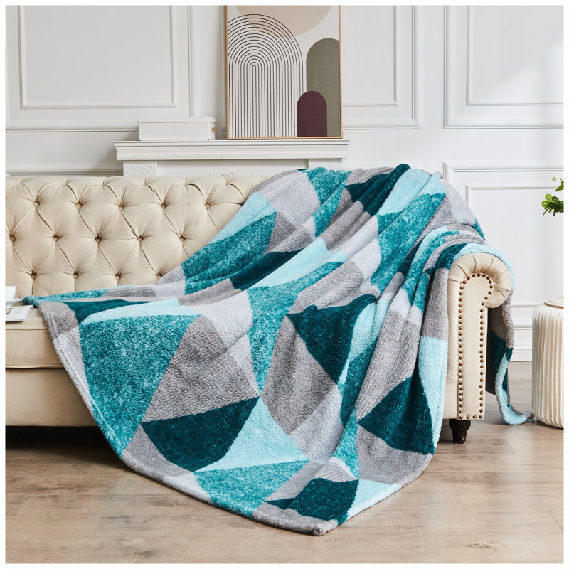 Standard Throw Blanket, 200cm W x 240cm L, Green