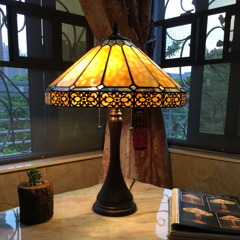 Matteo Resin Buffet Table Lamp