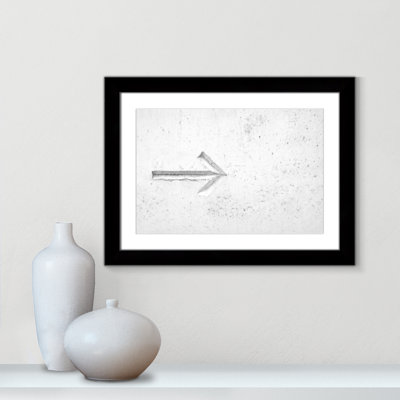 " Arrow On White " by Nik