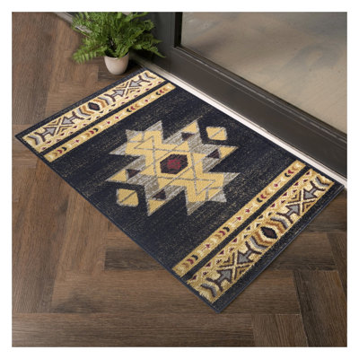 Tapis noir en polypropylène résistant aux taches de style sud-ouest 7 x 10 po