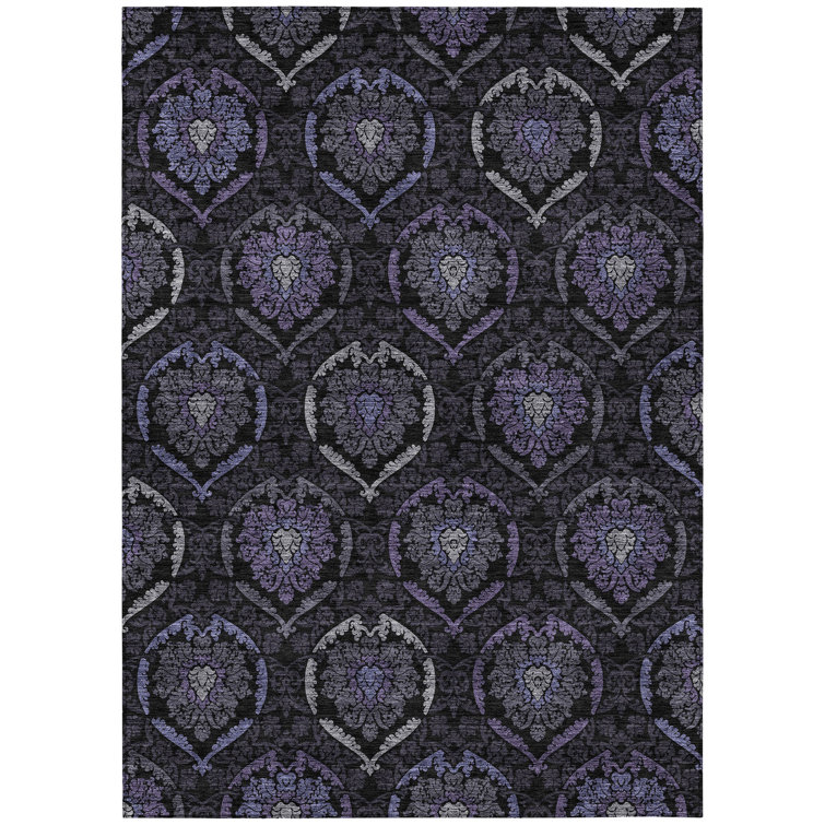 Shivana Washable Damask Indoor / Outdoor Rug