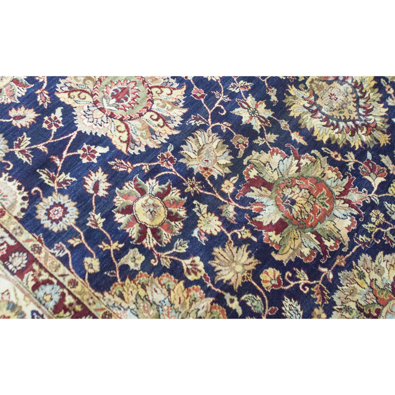 Tapis carré bleu et crème de haute qualité noué à la main