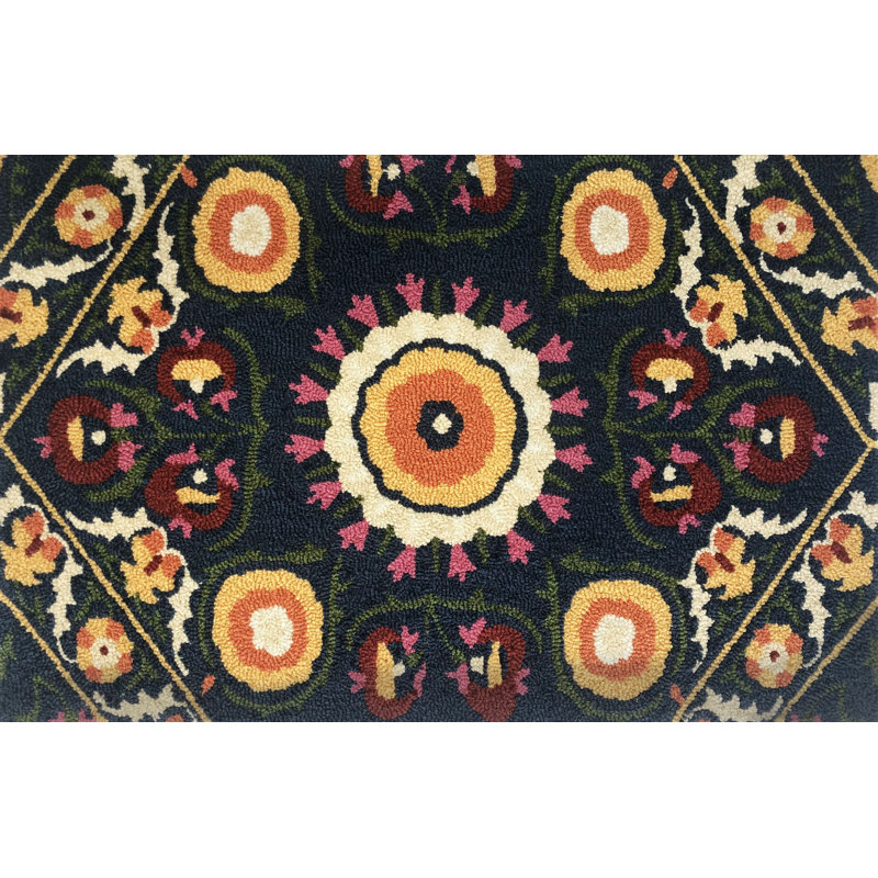 Deklin Looped / Hooked Oriental Rug, Rectangle 2' x 3'