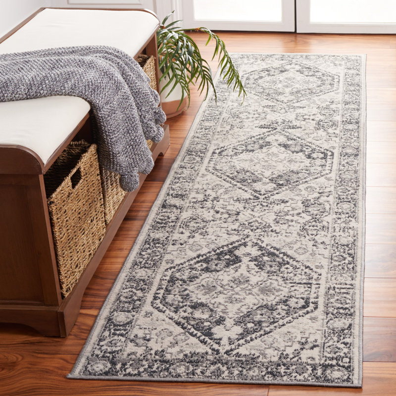 Odyssey Performance Oriental Rug, Runner 2'2" x 8'