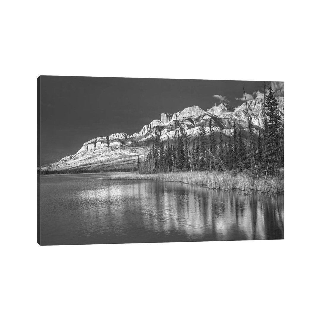 Miette Range And Talbot Lake, Jasper National Park, Alberta, Kanada von Tim Fitzharris - Galerie-verpackte Leinwand Gicl...