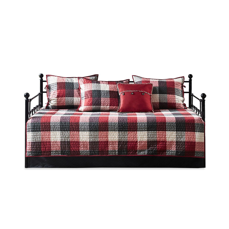 Housse pour lit de jour simple en rouge - 6 pièces, tissu écossais réversible, avec rembourrage en coton pour plus de durabilité, comprend des taies décoratives et un coussin décoratif