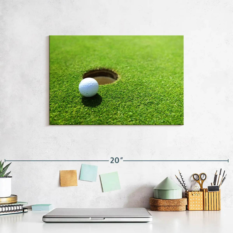 Golf missed shot Sireci, H 8 po x l 12 po