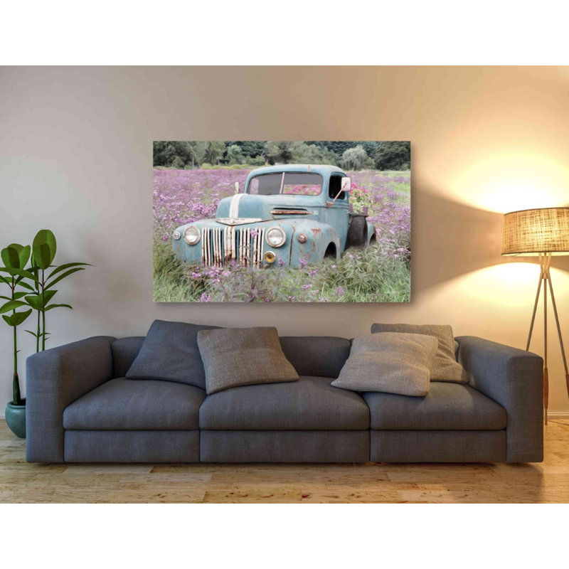 «Truckoad of Happiness» par Lori Deiter, art mural sur toile, H 40 po x l 60 po x 1,5 po