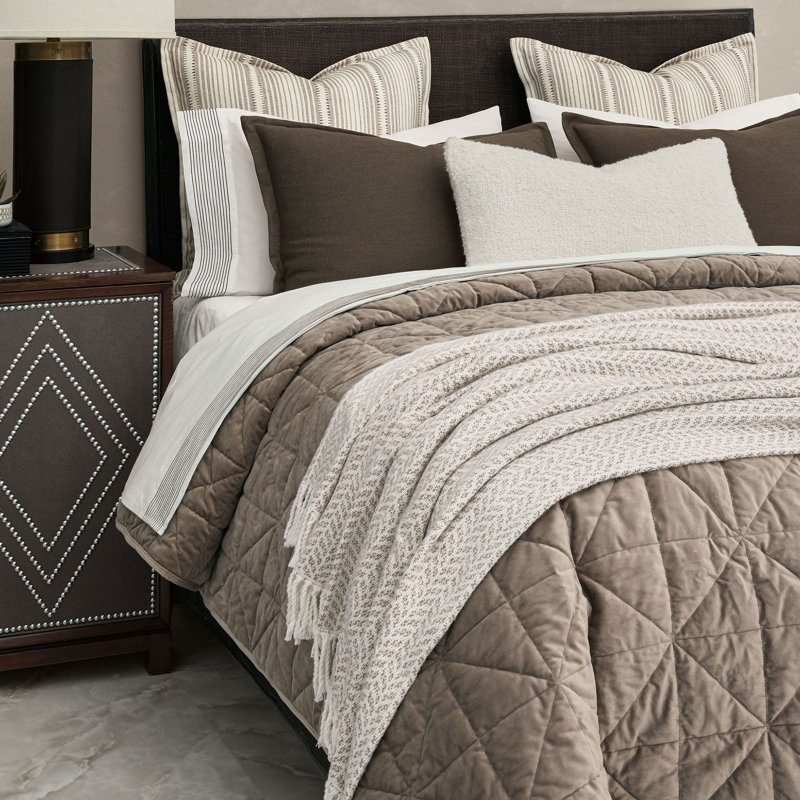 Jeté beige Ferndale