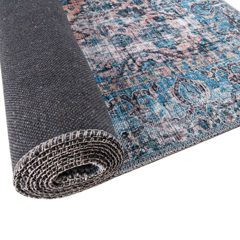Gutshall Oriental Indoor Rug, Square 7'10"
