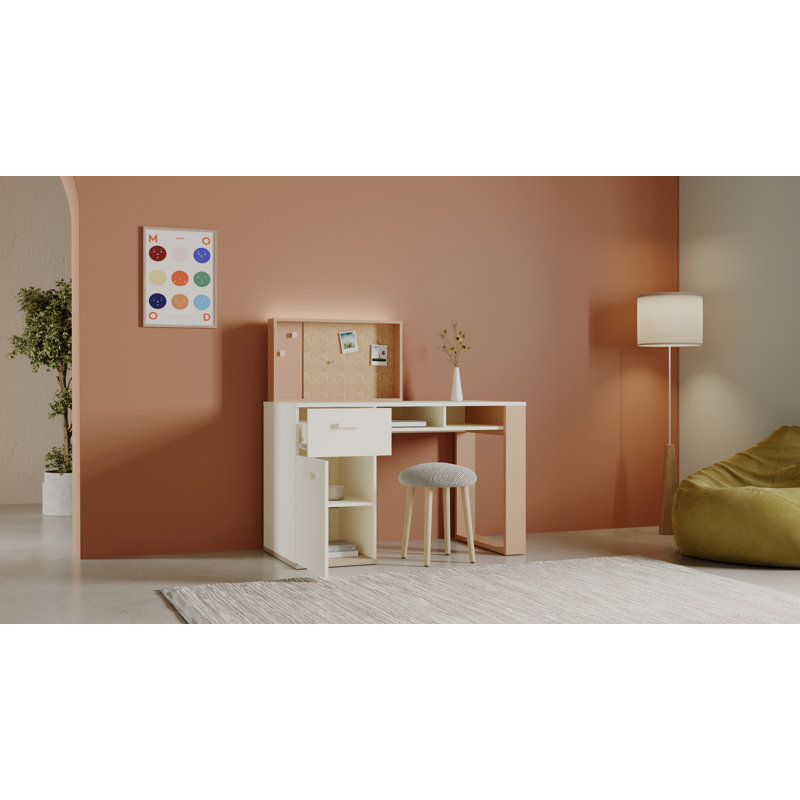Zarmig Bedroom Set