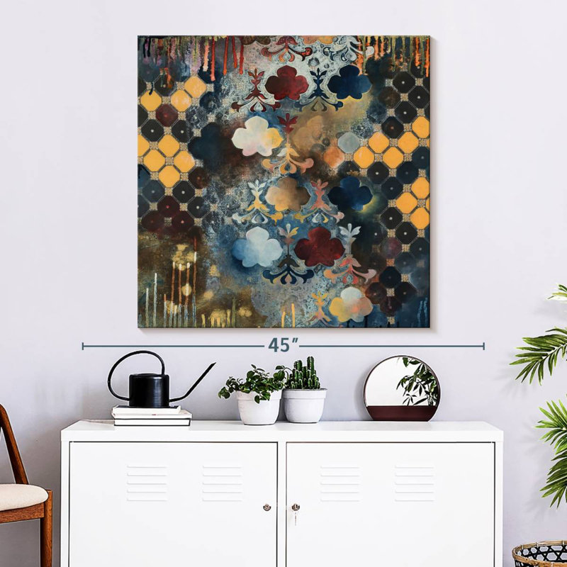 Avery Gilded Age, 33" H x 33" W