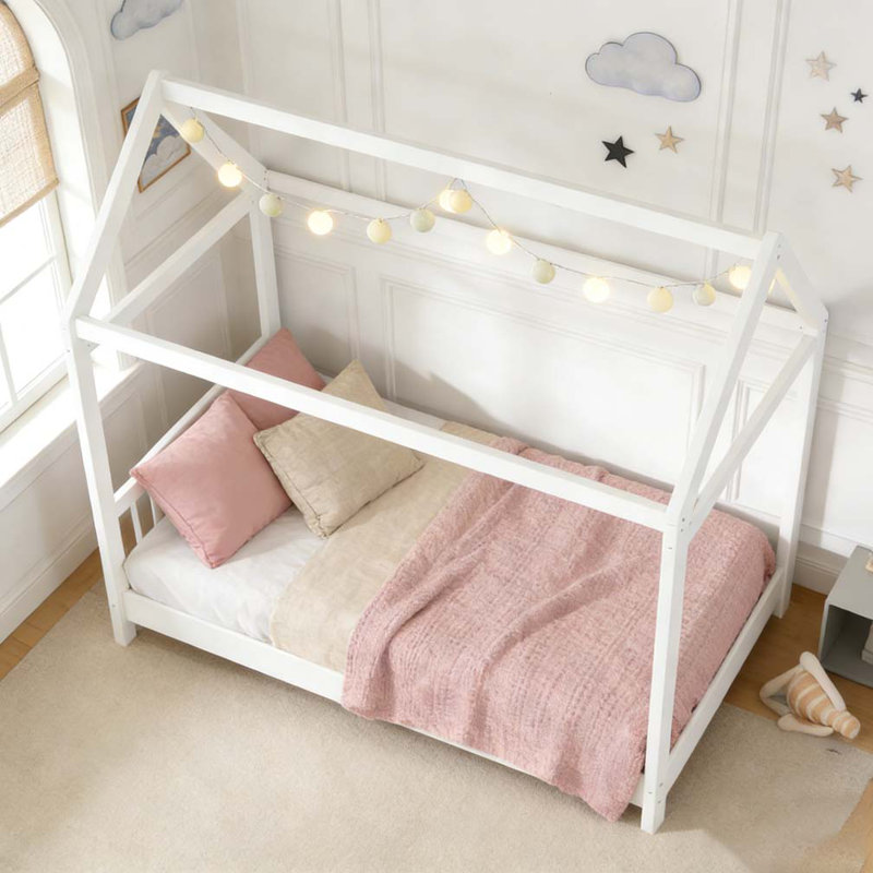 Lit simple en bois, Blanc