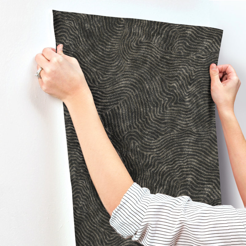 27' L x 27" W Wallpaper Roll, Black