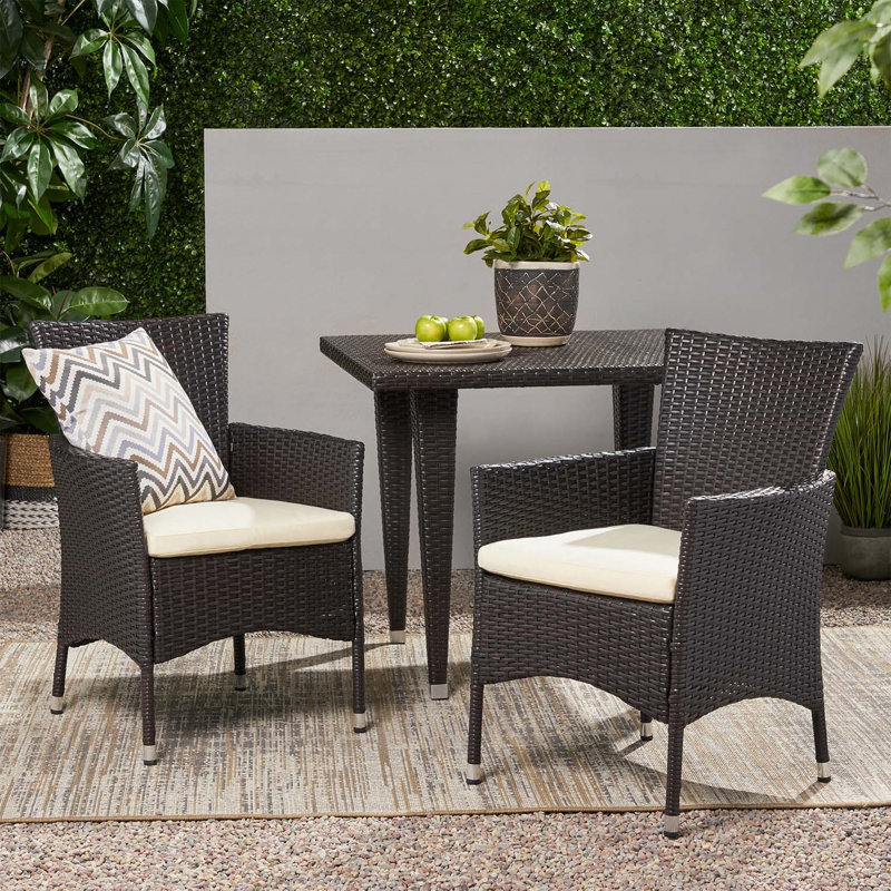 Chaises de salle à manger d'extérieur en osier PE multibrown, résistantes aux intempéries et confortables pour tout patio (ensemble de 2)
