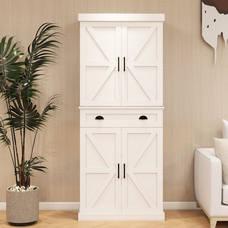 Armoire autoportante blanche de 71 po. 4 portes, 1 tiroir, 2 tablettes réglables. Répond à vos besoins de rangement. Armoire de cuisine au design fonctionnel, blanc. Espace intérieur abondant. Matériau E1. Peinture.