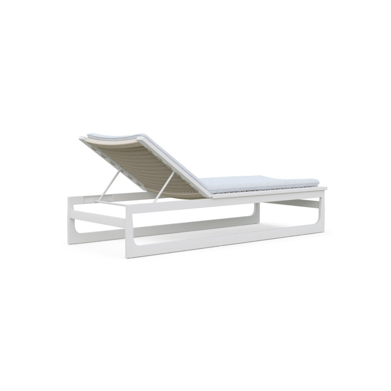 Cozumel Chaise Lounge, Matte White, Arctic