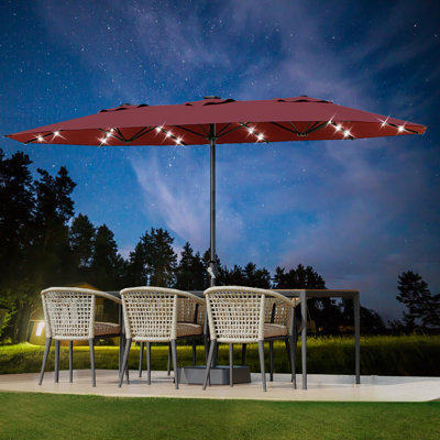 Parasol de patio à double face de 15 pieds avec 36 lumières solaires à DEL et base lestée pour la piscine, le jardin, la pelouse, la cour, la terrasse et la plage